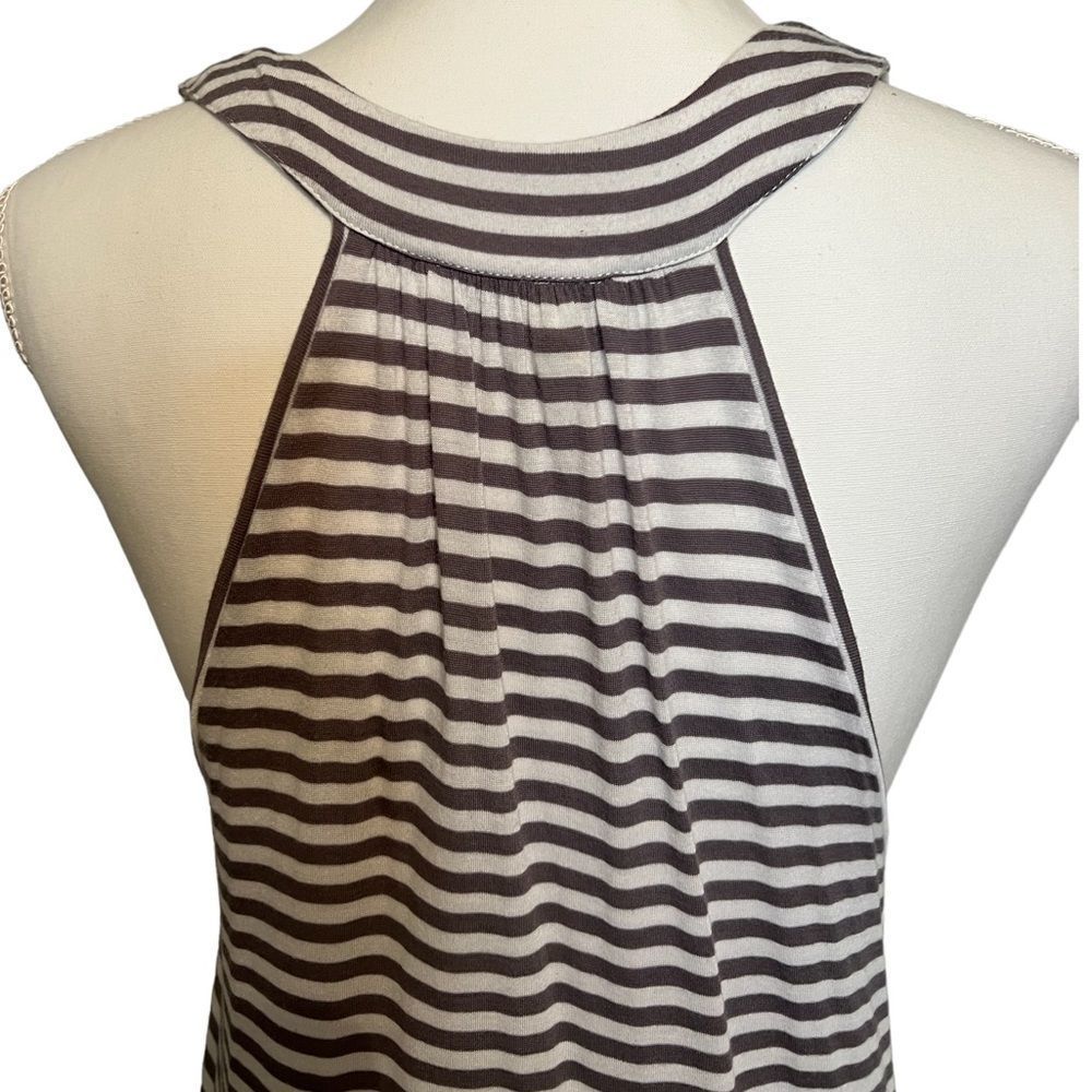 CABI STRIPED SLEEVELESS BLOUSE SIZE WOMENS SIZE SMALL STYLE 293 - Picture 6 of 6